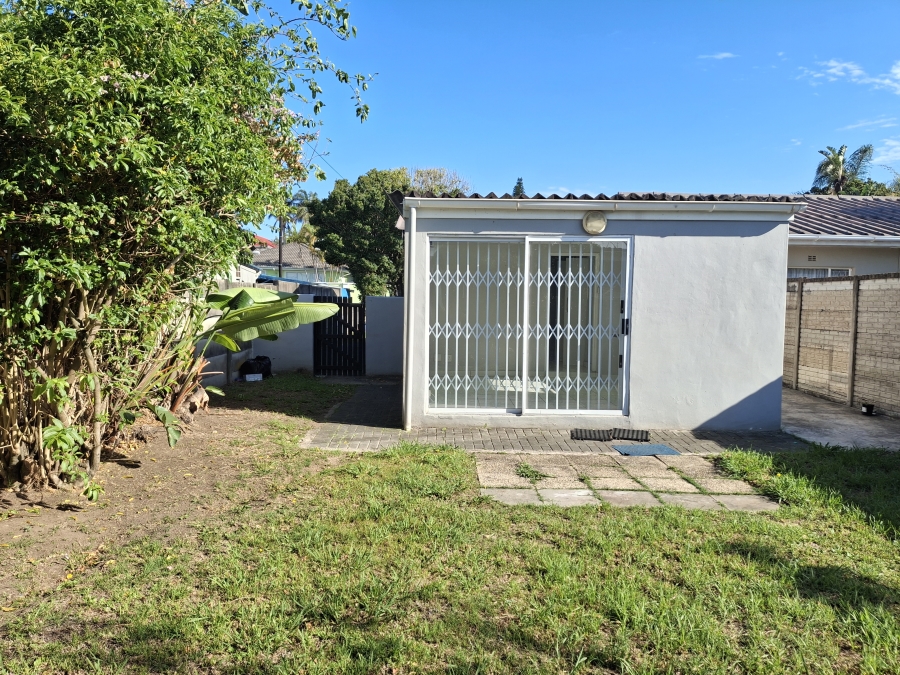 To Let 1 Bedroom Property for Rent in Gonubie Eastern Cape